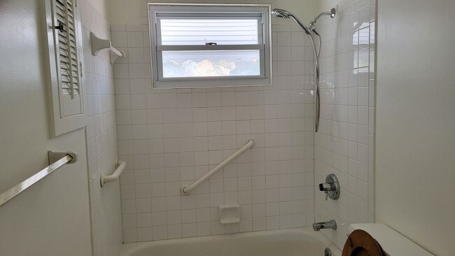 Photo - 801 Lemaster Ave