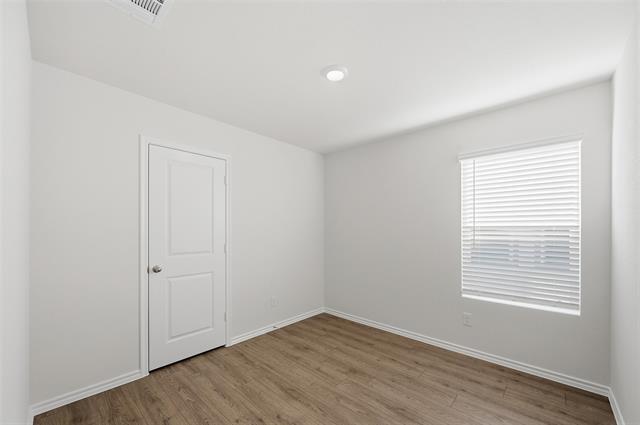 Photo - 1309 Brook Ln
