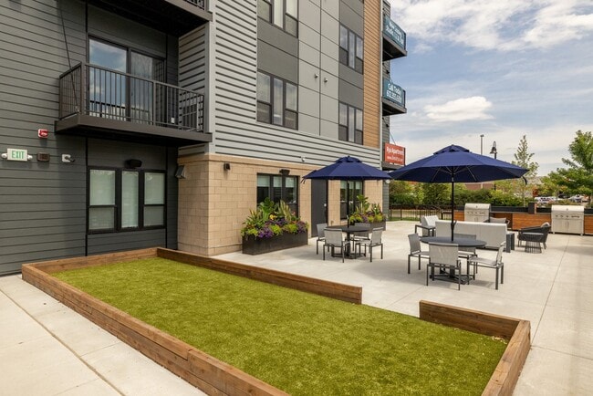 Photo - Rya Apartments
