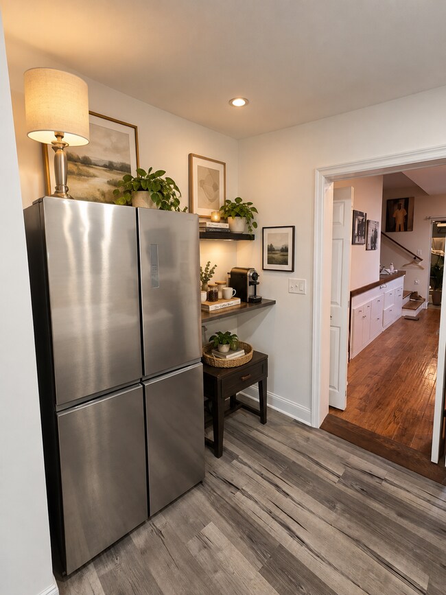 2327 S Croskey St Unit 2327 S. Croskey _ Corner _ Unit 1