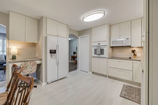 Photo - 5013 Emerald Dr