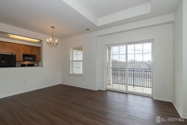 Photo - 541 E Celebration Way