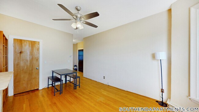 Photo - 88 Hammond St Unit 8