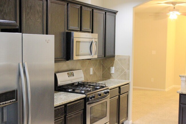 Photo - 19022 Pinewood Point Ln House