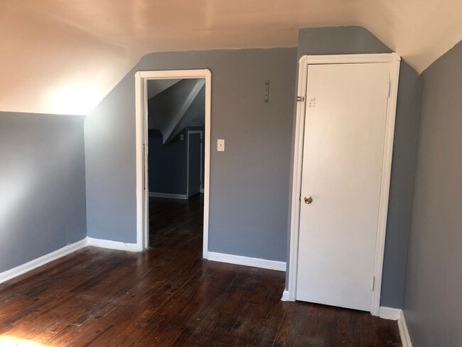 Photo - 3 BED 1 BATH IN BEAUTIFUL GARFIELD HEIGHTS!