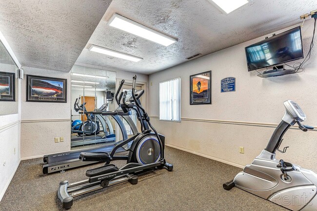 Fitness Center - Westbrook