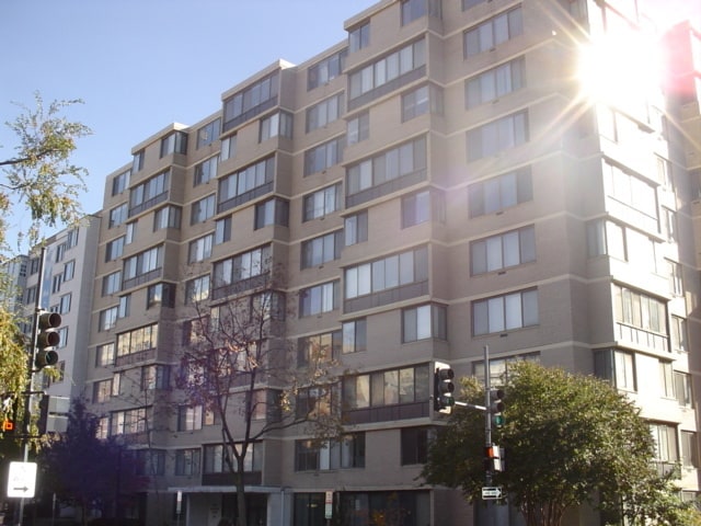 Building Photo - Primely Located Studio (Utilities Included!!) on the Eighth Floor of Letterman House Condominium