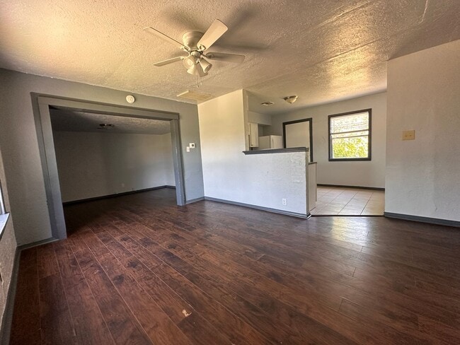 Photo - 2805 NW 19th St