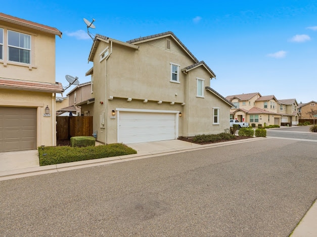 Photo - Spacious 3-bedroom home offering 1,785 sq ft of comfortable living space.