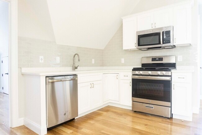 Photo - 62 Gordon St