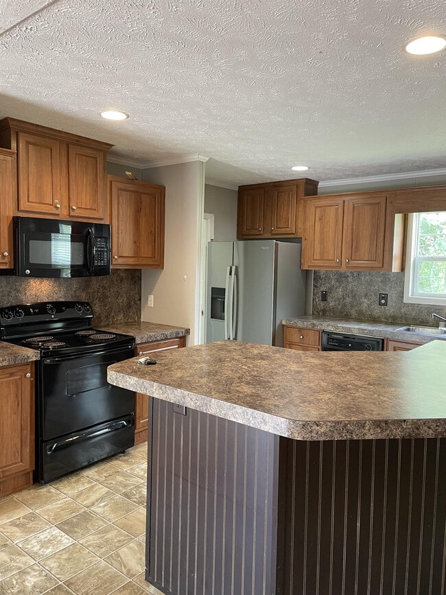 Photo - 2719 Addison Dr