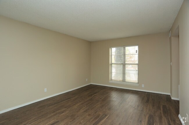 2BR - 850SF - Living Area