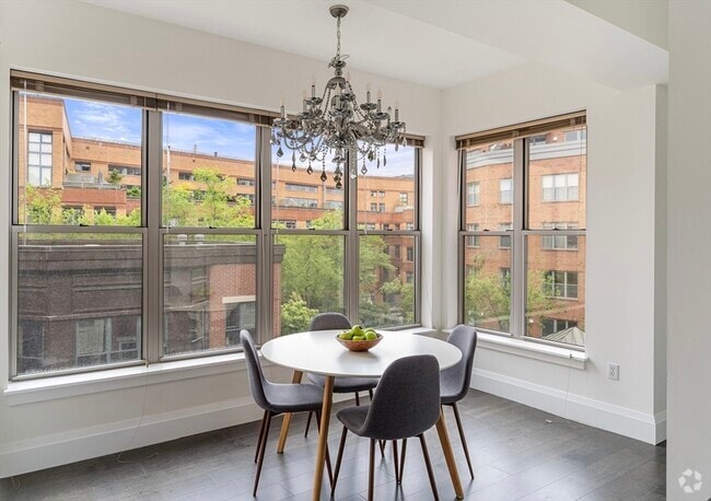 Building Photo - 35 Fay St Unit 401 Rental