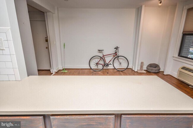 Photo - 637 3rd St NE Unit 101