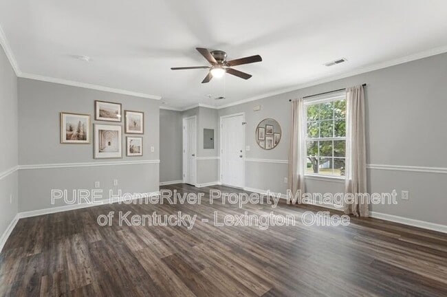 Photo - 1053 Merrick Dr Unit A
