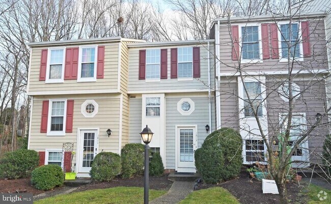 Building Photo - 1613 Fieldthorn Dr Rental