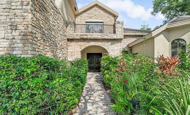 Photo - 10513 Versailles Blvd