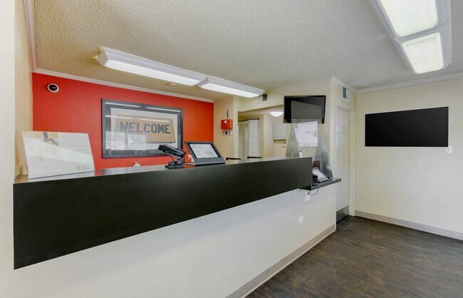 Photo - Furnished Studio-Phoenix - Scottsdale - Ol...