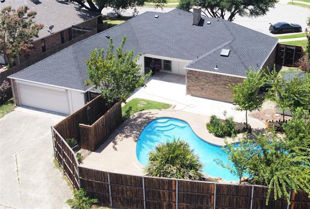 Photo - 2260 Valley Mill