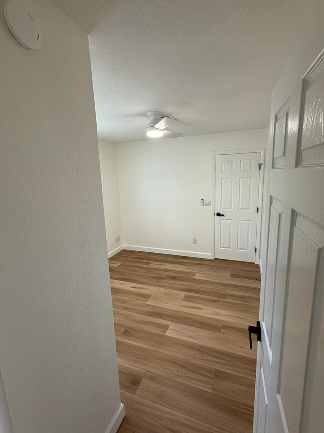 Photo - 3624 W Elgin St