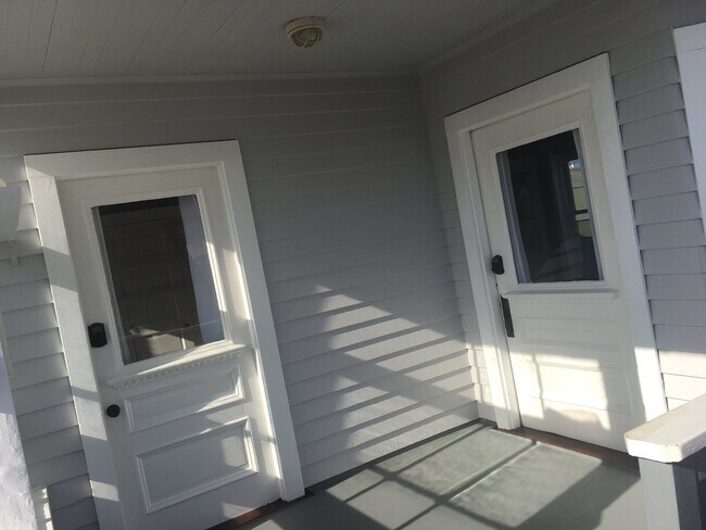 Photo - 51 Paloma Ave Unidad B
