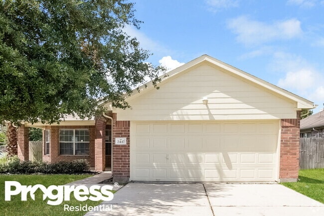 Building Photo - 2447 Halstead Dr Rental