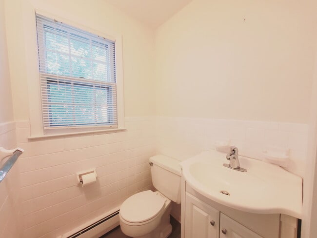 Photo - 15 Elmwood St