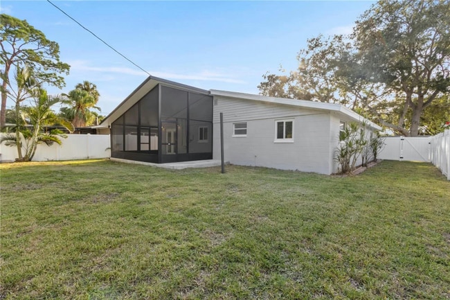 Photo - 5327 Denver St NE