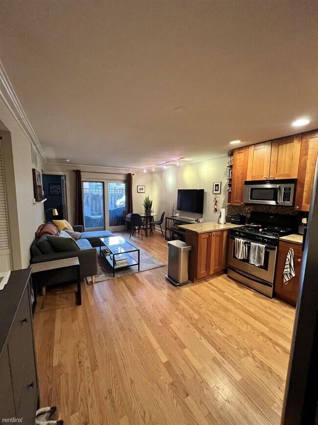 Photo - 2 br, 2 bath Condo - 2036 N Larrabee St