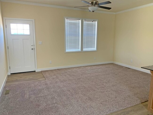 Photo - 6656 Pentz Rd