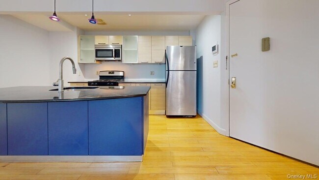 Photo - 83-75 117th St Unit 2D