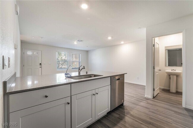 Photo - 1921 Stanza Vis St Townhome