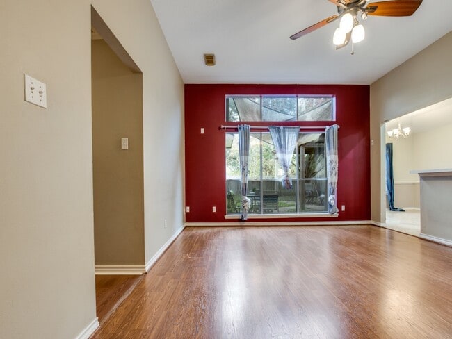 Photo - 3426 Mission Valley Dr