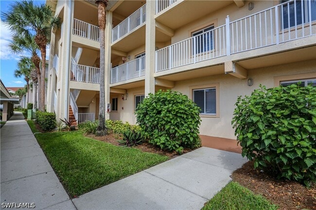 Photo - 7819 Regal Heron Cir Unit 201