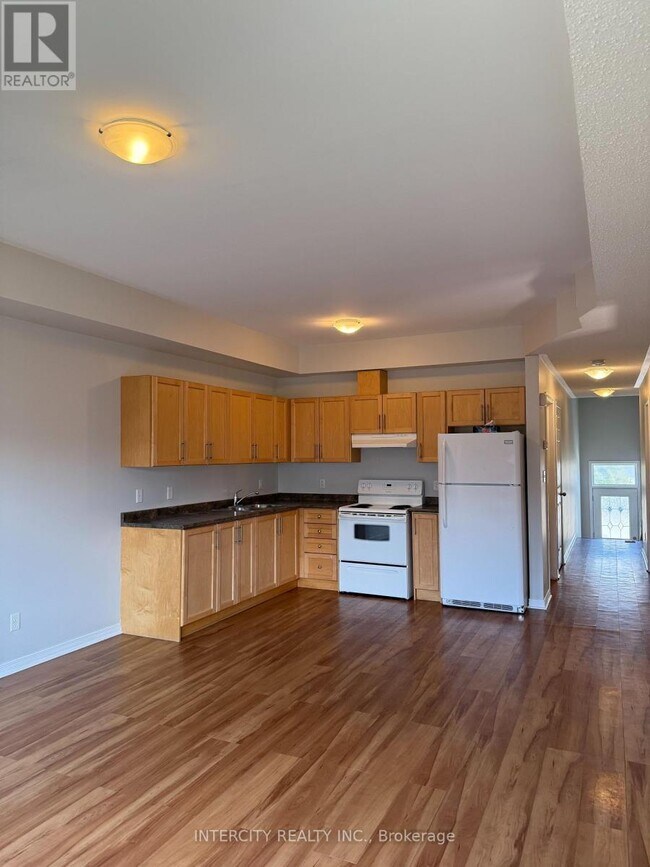 Photo - 410 Queen St S Unit 12A