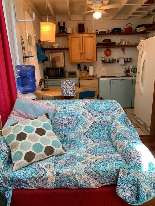 Photo - Beautifully Updated Clearwater Cottage Home in a Prime Location Near Beaches & Shopping