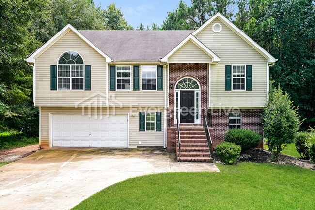 Building Photo - 100 Cody Dr