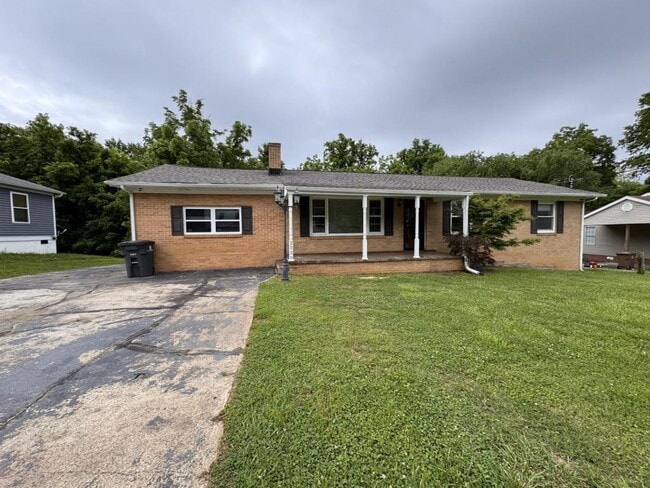 2520 Boyds Bridge Pike