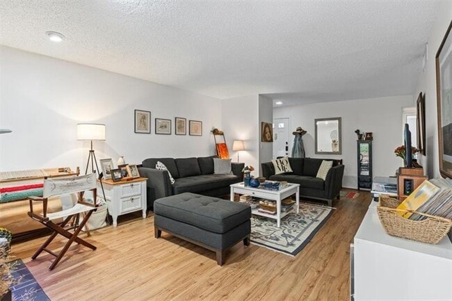 Photo - 115 Fair Haven Way