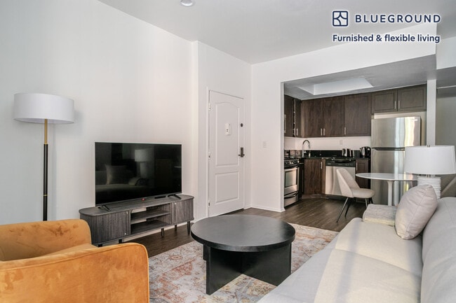 345 Cloverdale Ave Unidad GO FL1-ID1378