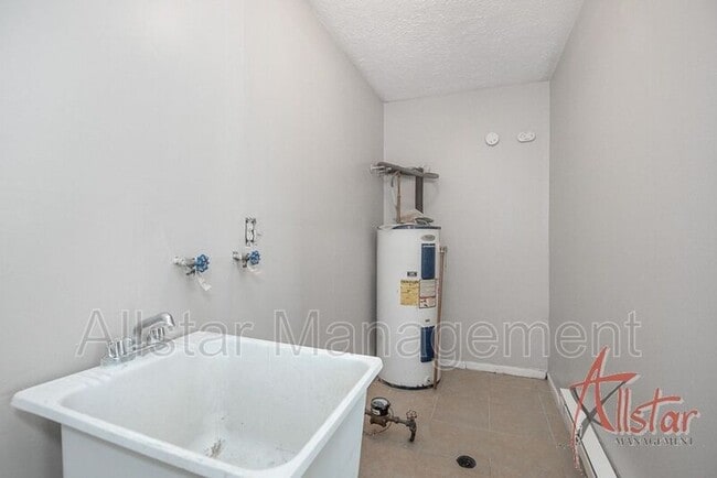 Photo - 1297 Fillmore Cir