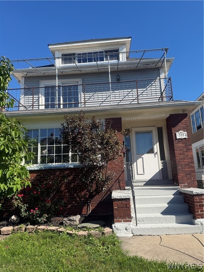 Photo - 292 Hartwell Rd