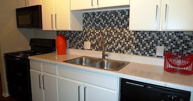 Photo - 6805 Wood Hollow Dr Unidad 2-142C