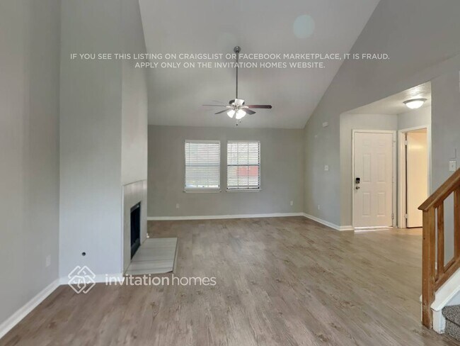 Photo - 3120 Woodlark Dr