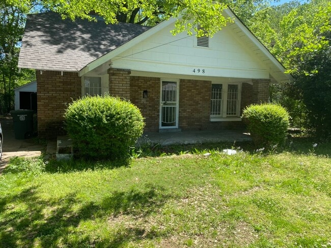 Building Photo - Spacious 3BR/2BA - Move-In Ready!