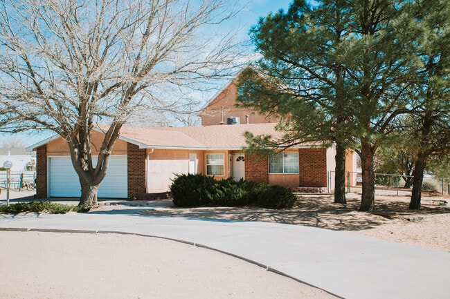 180 Itasca Rd SE