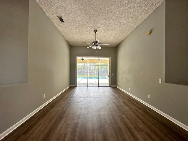 620 Catherine Foster Ln
