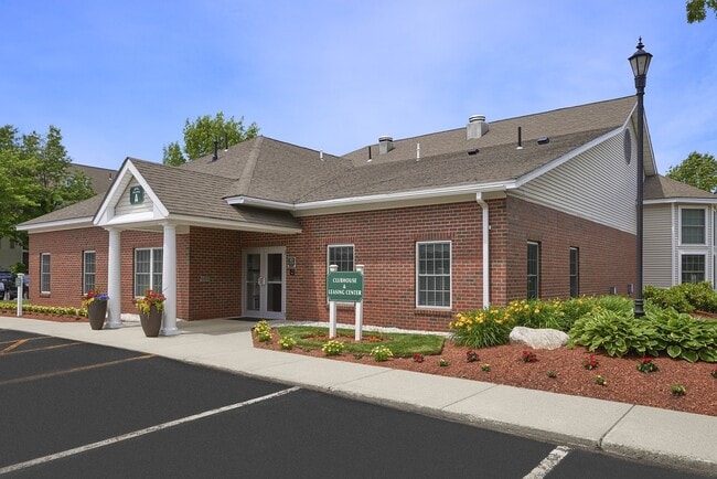 Hampshire Green Apartments