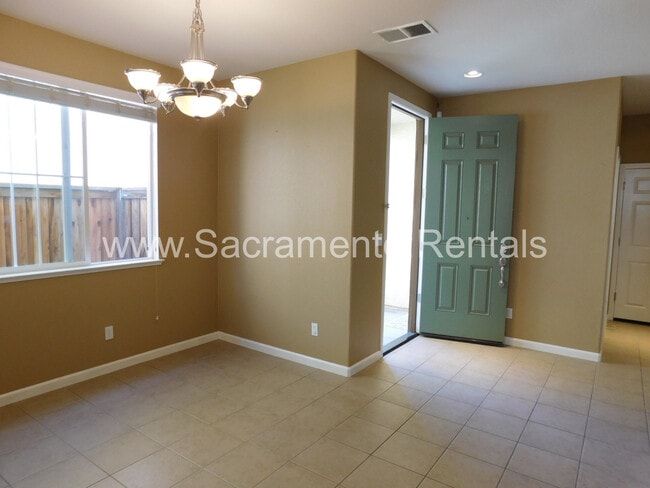 Photo - Wonderful 3 bd/2.5 ba Elk Grove Home with 2 Car Garage