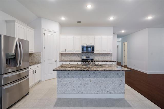 Photo - 2144 Spencer Ln